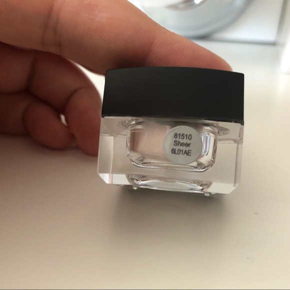 NWOB ELF Under-Eye Setting Powder SHEER - Picture 2 of 4